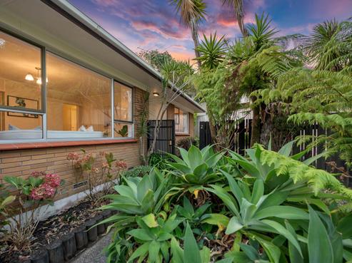 2/20 Flavia Close, Torbay