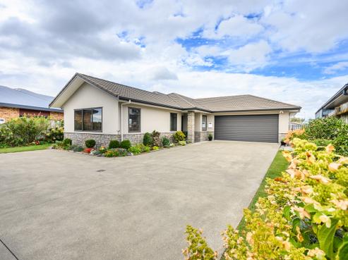 8 Stonebridge Heights, Feilding