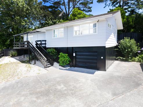 1/3 Aralia Road, Sunnynook
