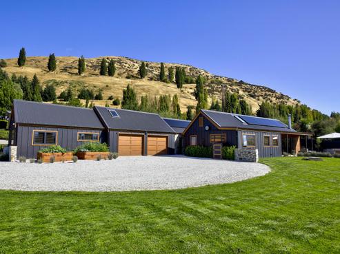 43 Ferry Hill Drive, Lower Shotover