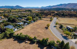 35 Pisa Road, Luggate