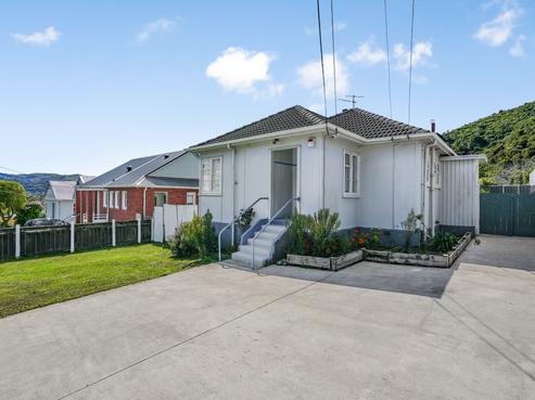 56 Wilkie Crescent, Naenae