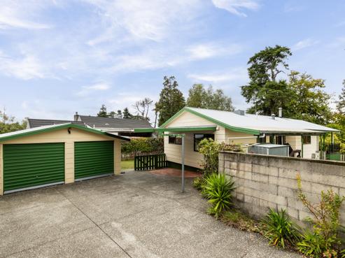 13 Ritchie Place, Havelock North