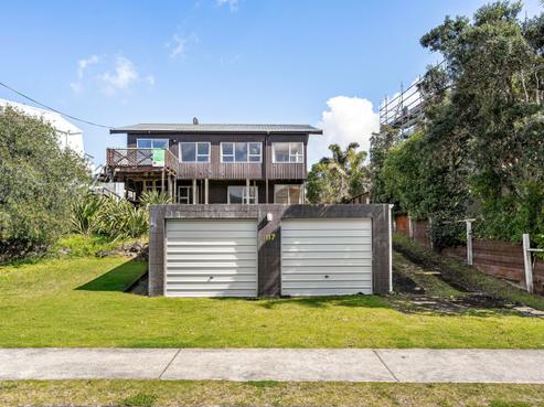 117 Pohutukawa Crescent, Whangamata