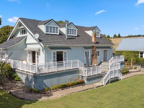 176 Valley Road, Waitoki