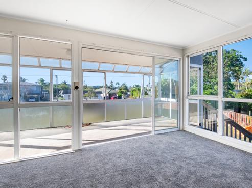 31 Doment Crescent, Orewa