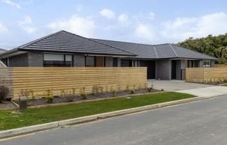 5 Catherine Lane, LEVIN