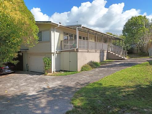 35 Lyndhurst Road, Te Atatu South