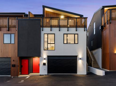 5 Stockden Place, Karori