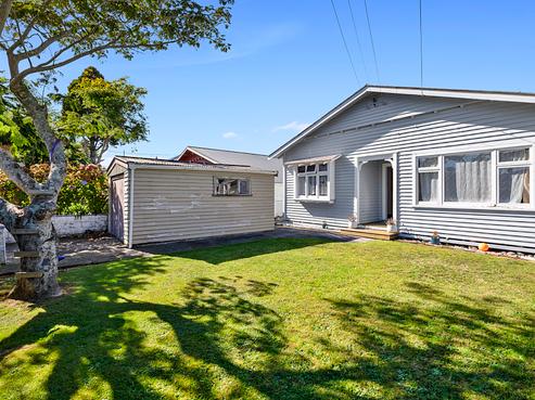 17 Massey Street, Westown