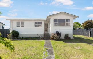 15 Maida Vale, Manurewa
