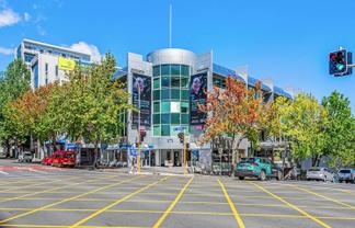 CBRE – COST-EFFECTIVE ON HOBSON
