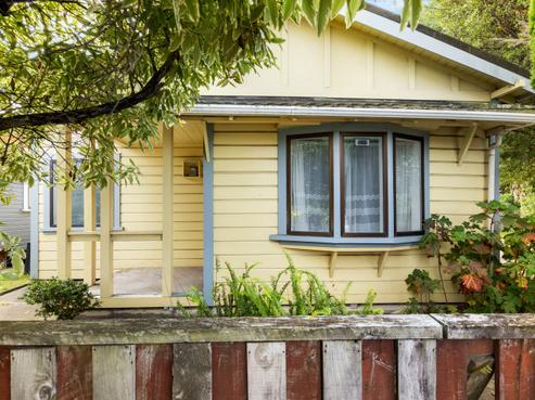 151 Carlyle Street, Napier South
