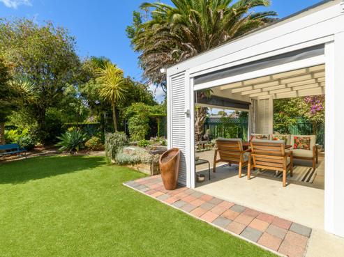 2 Columba Place, Matua