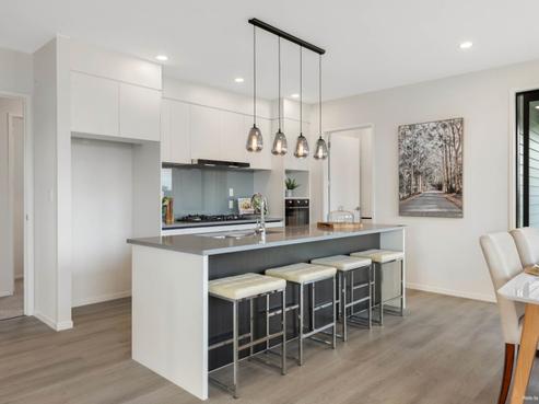 18B McLarin Road, Glenbrook