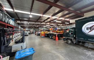 Savills | Premium Penrose Warehouse - 1,436