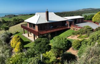 61 Tinico Road, Kaka Point