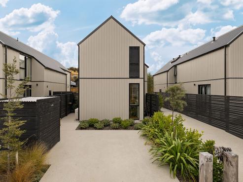 35 Casterway Crescent, Jacks Point