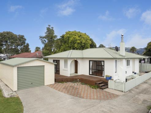 21 Dunlop Road, Te Puke
