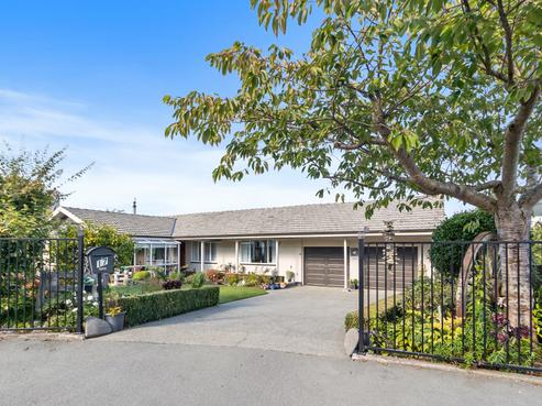 17 Hinau Place, Glenwood