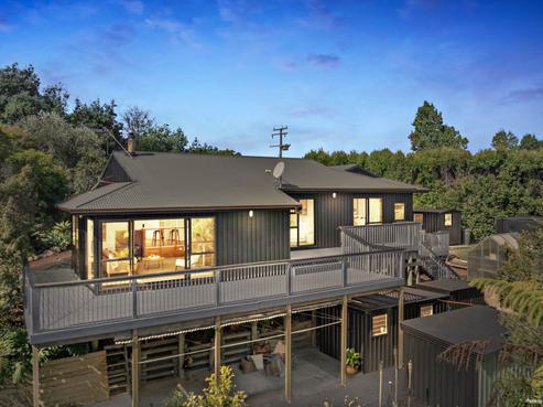 143 Wymer Road, Glenbrook