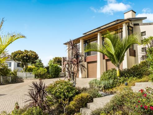9 Saint Clair Place, Browns Bay