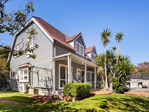 6B Orange Grove, Churton Park
