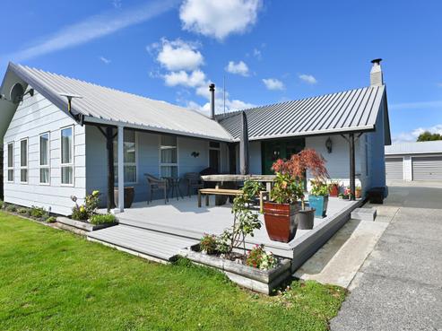 11 Bowen Street, Kokatahi