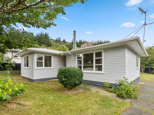 21 Parenga Street, Wainuiomata