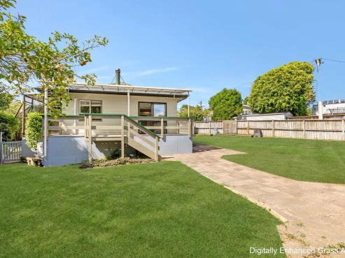 354 Royal Road, Massey
