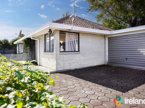 2/26 Strickland Street, Sydenham