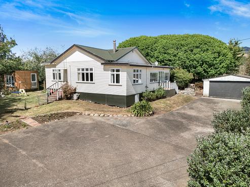 247 Limeworks Loop Road, Te Pahu