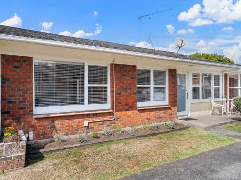2/40 Tawhiri Road, One Tree Hill