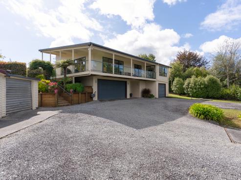 27 Lake Brunner Road, Moana / Lake Brunner