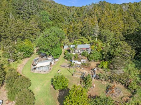 1169 Ngunguru Road, Kiripaka