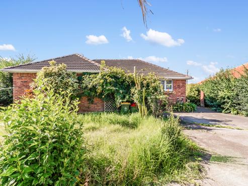 20 Ashton Avenue, Otara
