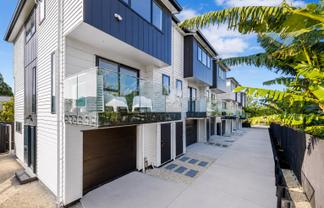 37D Erima Avenue, Point England