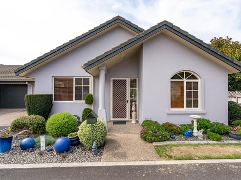 19/16 Rototuna Road, Flagstaff