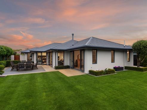 9 Napoleon Close, Harewood