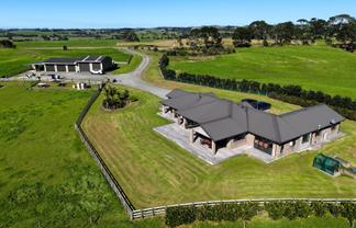 60 Scarrott Road, Te Kopuru