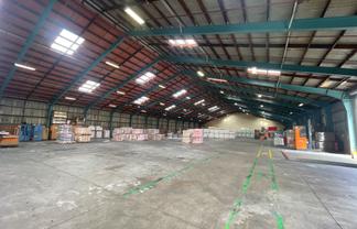 High Stud Warehousing In Seaview