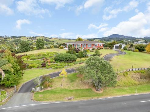 166 Pompallier Estate Drive, Maunu