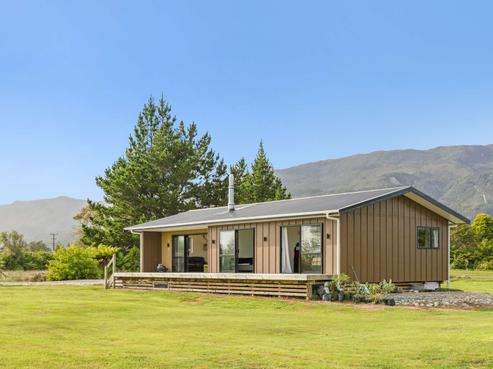 707 Fairdown Road, Westport