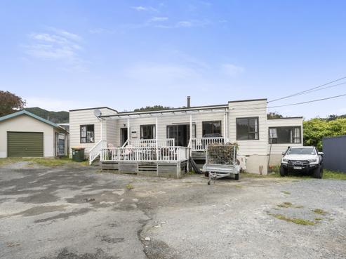 414 Stokes Valley Road, Stokes Valley
