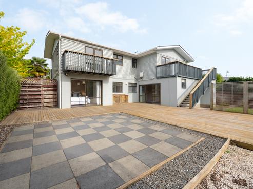 27 Pelorus Street, Glenview