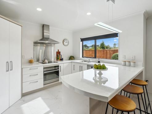 41 King Charles Drive, Kingsley Heights