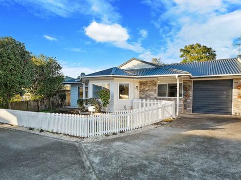 299B Glengarry Road, Glen Eden