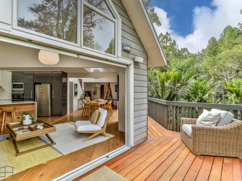61 Otitori Bay Road, Titirangi