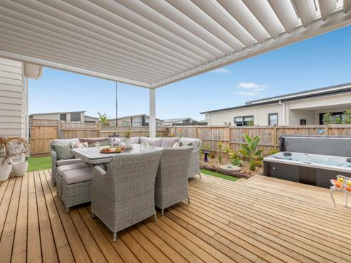 19 Cadwil Drive, Beachlands