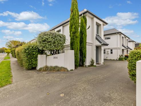 164 Strickland Street, Sydenham